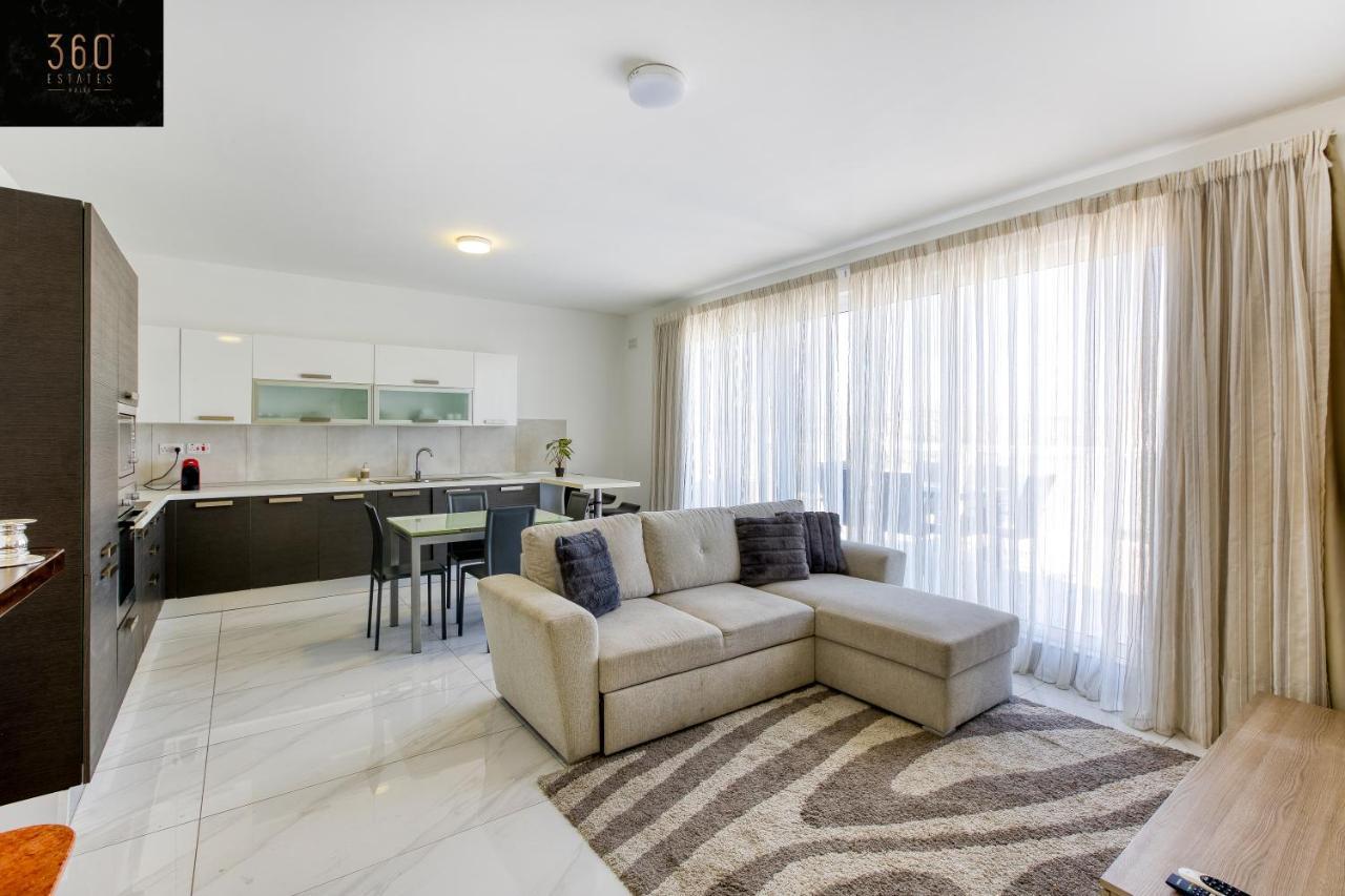 Lux Sea Front Penthouse With Breathtaking Views In St Pauls By 360 Estates Διαμέρισμα Σεντ Πόλς Μπέι Εξωτερικό φωτογραφία